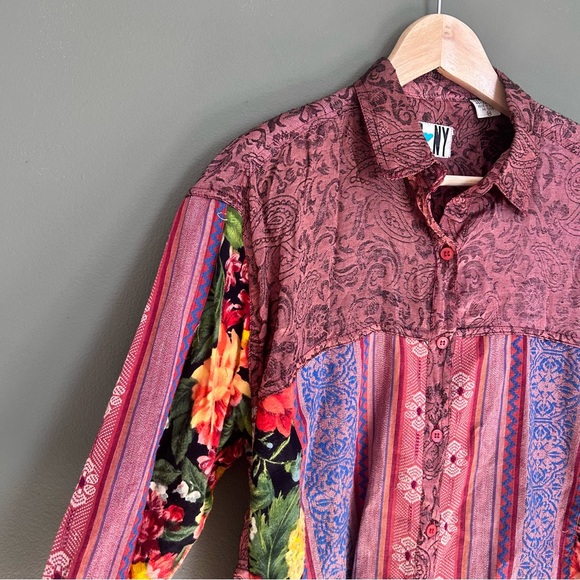 Vintage HG NY multi print blouse size medium - Picture 3 of 3